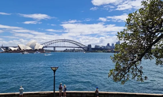 Sydney Harbour walking routes